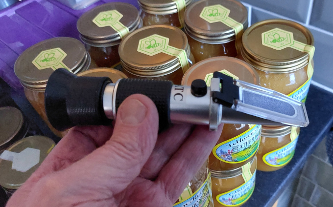 honey refractometer